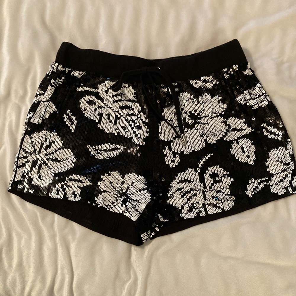 Medium sequined Michael Kors black and white elastic/drawstring shorts.